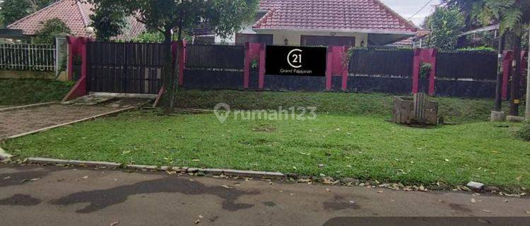 Rumah Luas Model Belanda Di Taman Kencana Bogor 1