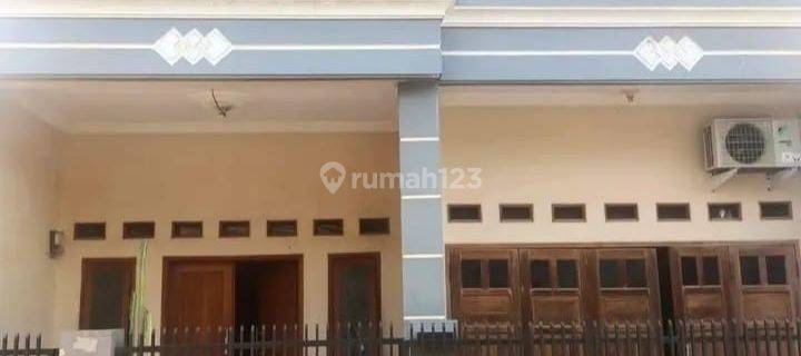 Rumah 2 Lantai Furnished Siap Huni Bebas Banjir Di Karawang 1