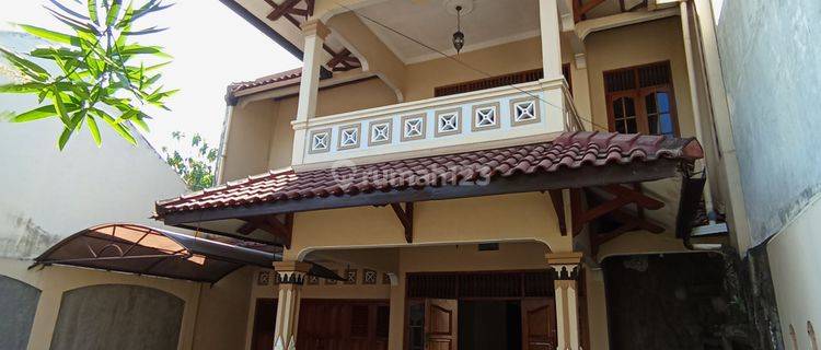 Jual Homestay Dg Pendopo Halaman Luas Dan Asri, Jogja Kota 1