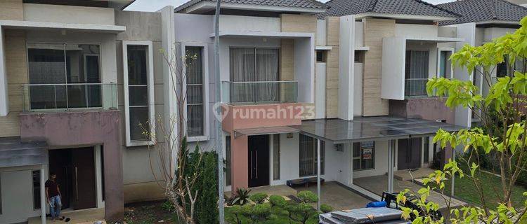 Favorit!! Rumah Pik 2lantai 8x15 Semi Furnish (cynthia 0878-6359-0057) 1