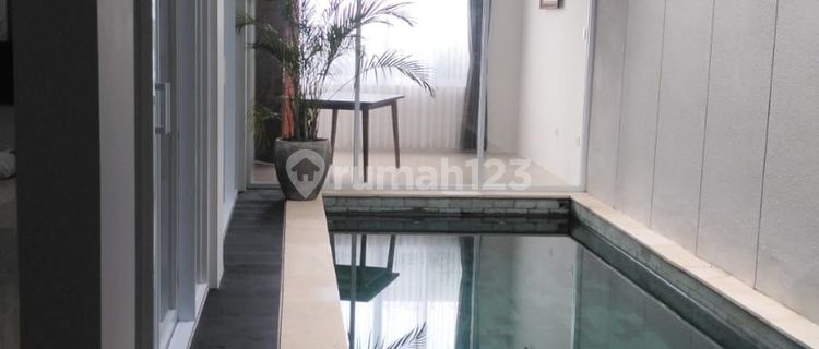 Di Jual Vila Baru Gress Di Canggu 1