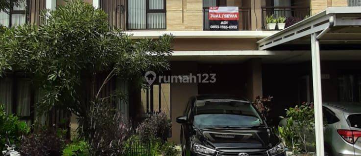 Dijual Rumah 2 Lantai Modern Strategis di Buah Batu Square 1