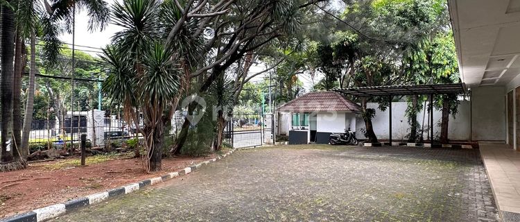 Menteng Area House For Rent Location Close to Sudirman 1