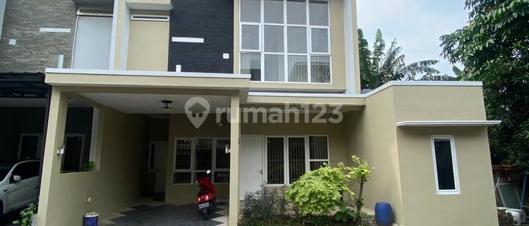 For Sale in Cluster, 2-Story House Pondok Kelapa 1