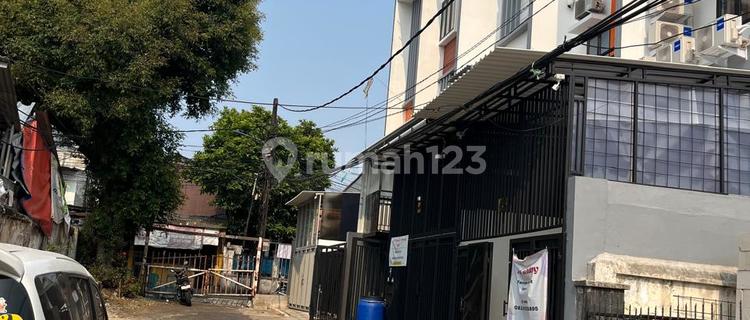 Profitable Strategic Boarding House in Tanjung Duren (Td420) 1
