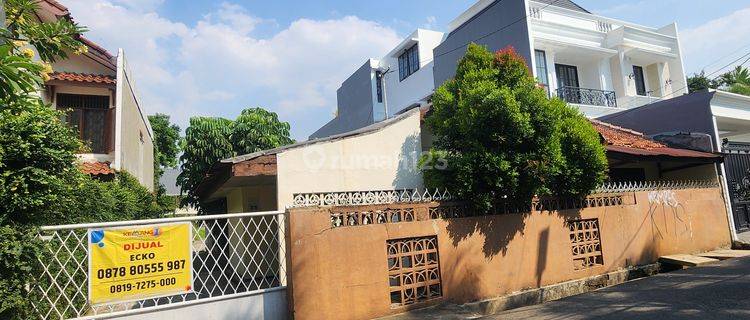 Rumah Unfurnished SHM di Madrasah , Jakarta Barat 1