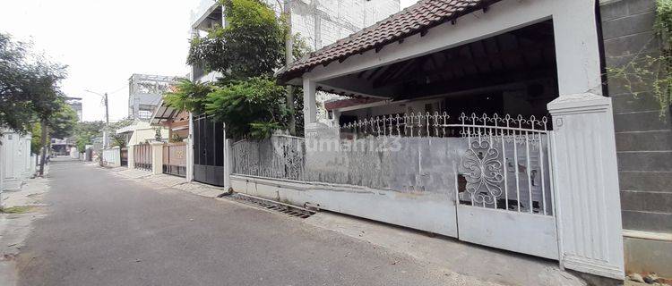 Rumah di Gandaria Selatan, Cilandak, Dalam Komplek Dekat Mrt Haji Nawi Dan Cipete  1