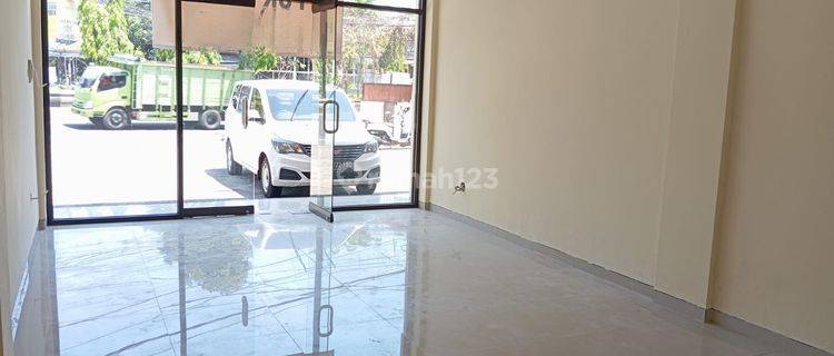 Business Premises / 1 Floor Shophouse For Rent 1