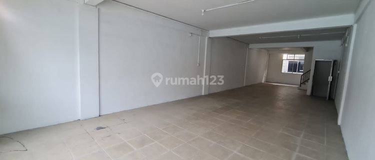 Di sewakan Ruko 3 lantai Nagoya Point tipe 245/95m2 65juta/tahun 1