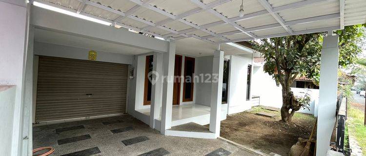 Rumah Lux Semi Furnish Siap Pakai Di Cikutra Bandung 1