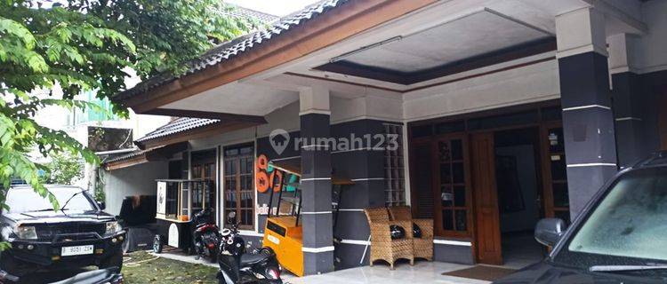 Rumah Strategis Kawasan Elite di Buah Batu Turangga Bandung 1