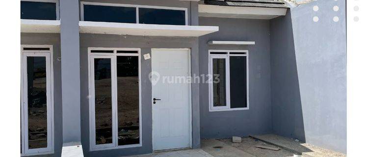 Rumah minimalis modern harga terjangkau bebas banjir 1