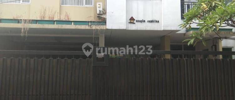 For Sale: Strategic Location Boarding House, Total 15 Rooms, Nangka, Cipete Utara, South Jakarta 1