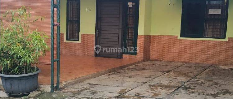 Rumah Nyaman Siap Huni di Graha Utama Serpong, Tangerang Selatan 1