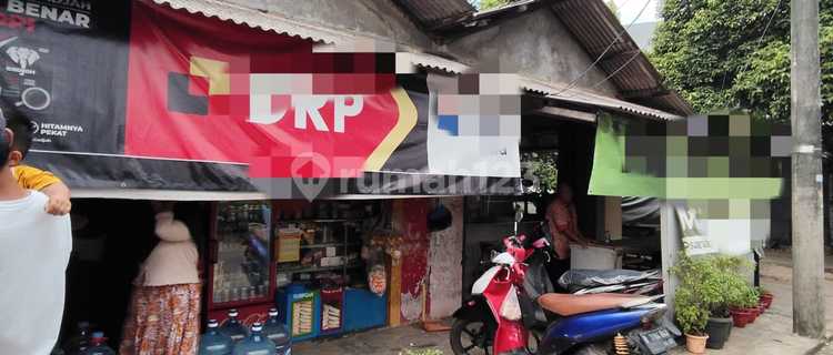 For Sale: Good, ready-to-occupy house in Meruya, West Jakarta 1