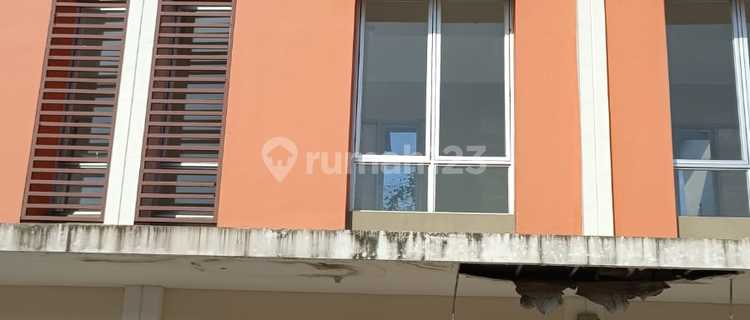 STRATEGIC 2-STORY SHOPHOUSE, SUITABLE FOR BUSINESS & OFFICE IN MAJA, BANTEN 1