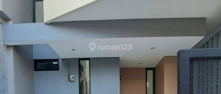 Rumah 2 Lantai Baru Unfurnished SHM di Jl Kucica Bintaro Jaya 9, Tangerang Selatan 1