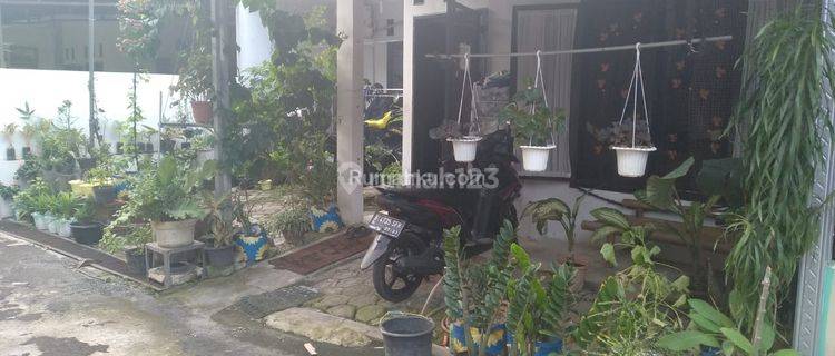 Jual Rumah di Kavling Ui Barat Siap Huni, Depok 1