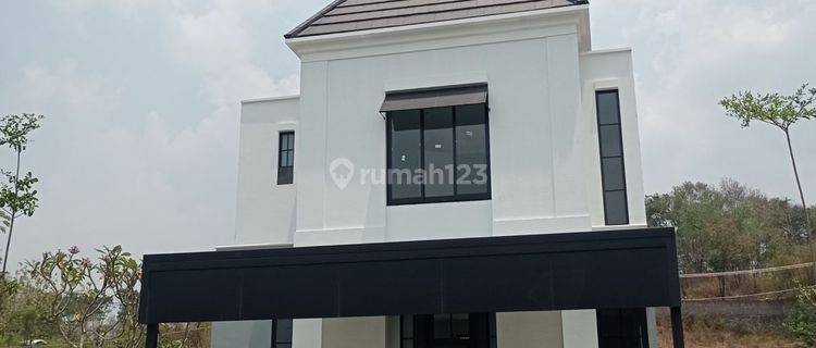 Rumah Mewah Dua Lantai Furnished Di Cluster Mewah Sambiroto Semarang 1