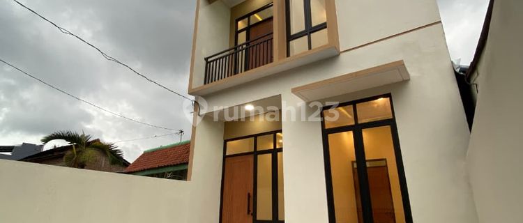 Rumah Baru 2 Lantai Ready di Sambiroto, Semarang 1
