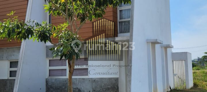 New 2-Story House in Amaya Ungaran Cluster Close to Toll Access 1