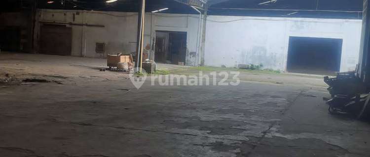 GUDANG LUAS LOKASI STRATEGIS AKSES TRONTON TRAILER DI SIMONGAN SEMARANG BARAT 1