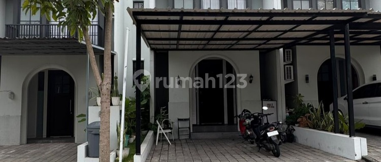 LUXURY READY-TO-OCCUPY TWO-STORY SEMI-FURNISHED HOUSE IN THE CITRAGRAND SEMARANG LUXURY CLUSTER 1