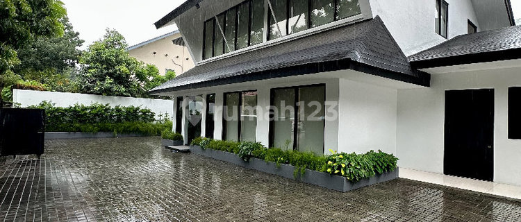 Disewa Rumah Fully Furnished Pakubuwono cocok untuk Klinik Kecantikan dan Kantor #260192 1