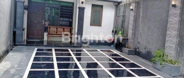 KUDUS RUMAH BAGUS SIAP PAKAI TENGAH KOTA 1