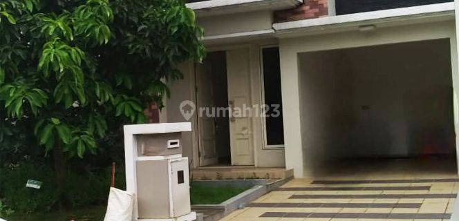 Dijual Rumah 2 Lantai 4 BR di Cluster Faraday Utara, Summarecon Serpong 1