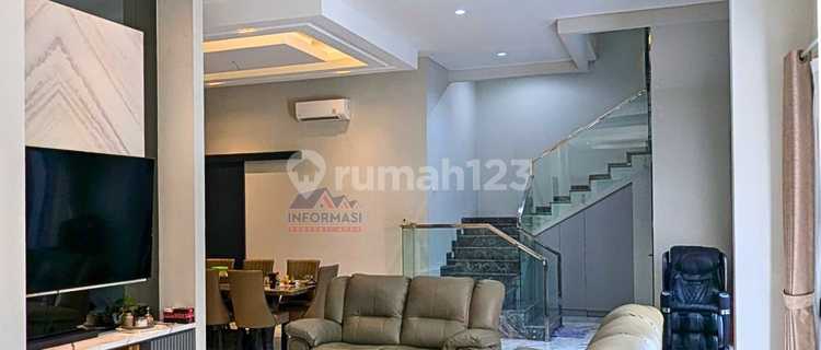 Sell Fast Minimalist House Permata Buana Good Condition 1