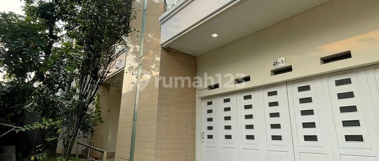 Quick Sale Minimalist House in Green Ville, neat condition 1