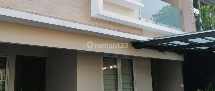 Lepas Cepat Rumah Minimalis Modern Kedoya Baru 1