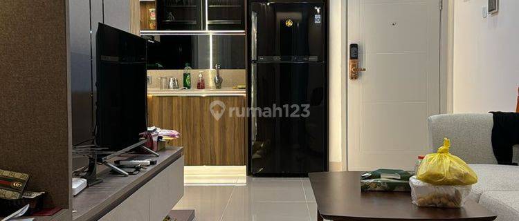 Apartemen full furnish 2 bedroom. Baru Gress GRAMD SUNGKONO LAGON 1