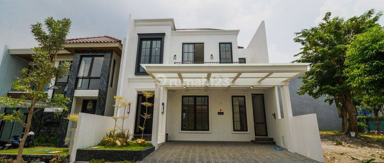 Rumah Baru American Classic Modern Citraland Surabaya Royal Park 1