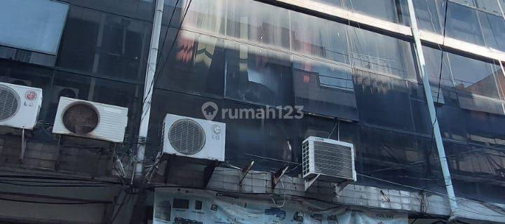 Ruko Komercial Lokasi Pusat Kota Strategis Cocok Buat Perkantoran 1