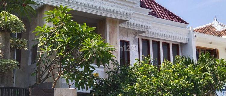 Rumah Kawasan Elite Surabaya Dekat Mall Pakuwon Indah Furnish 1