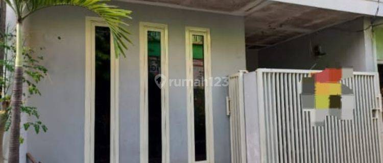 Dijual Rumah Sambiarum Manukan 1,5 Lantai Siap Huni 1