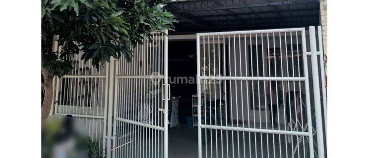 Rumah Modern Kandangan Surabaya Barat Dekat Tol Margomulyo 1