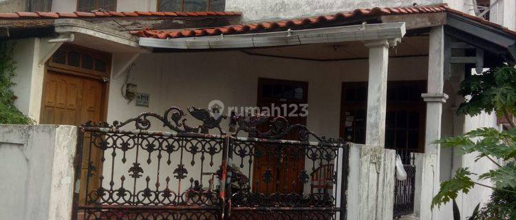 Dijual cepat rumah hook 2 lantai termurah di pondok kopi Jakarta timur  1