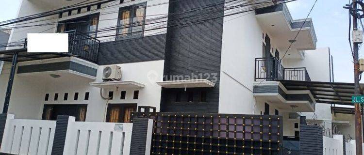 Dijual Rumah Hoek di Pondok Kelapa Jakarta Timur 1
