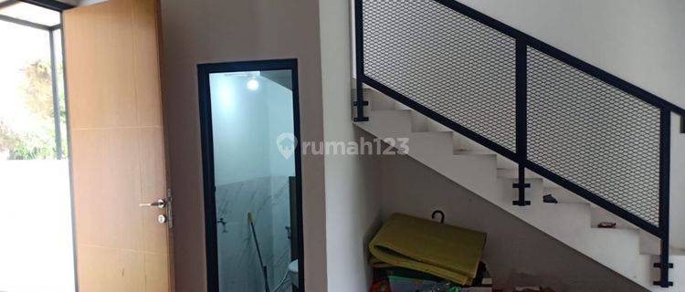 Rumah Minimalis Nyaman 2 Lantai Lingkungan Sejuk Siap Huni Di Ciwaruga Bandung 1