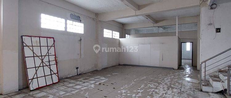 RUKO LUAS STRATEGIS 2,5 LANTAI LOKASI RAMAI SIAP PAKAI DI MAINROAD AMIR MAHMUD CIMAHI 1
