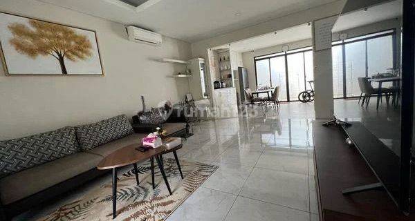 RUMAH BAGUS MINIMALIS MODERN 2 LANTAI SEMI FURNISHED SIAP HUNI DI TATAR SIMAKIRANA KOTA BARU PARAHYANGAN KBP BANDUNG 1