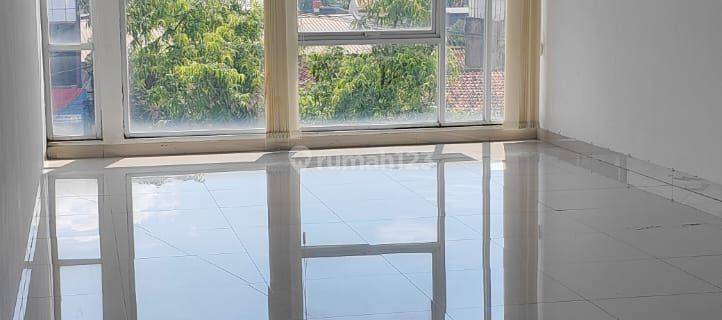 RUKO RENDENG 2 LANTAI LOKASI RAMAI STRATEGIS SIAP PAKAI DI TERUSAN BUAH BATU BANDUNG 1