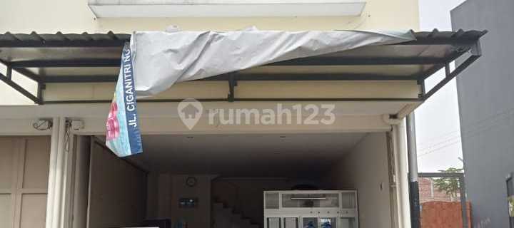 STRATEGIC 2-STORY SHOPHOUSE SUITABLE FOR ALL BUSINESSES READY TO USE IN BOJONGSOANG, BANDUNG 1