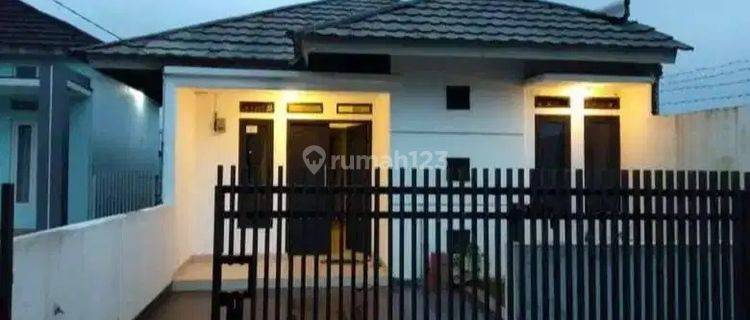 RUMAH NYAMAN MINIMALIS SIAP HUNI DI CISARANTEN KIDUL BANDUNG 1