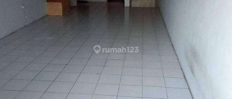 RUKO STRATEGIS LOKASI RAMAI 2,5 LANTAI SIAP PAKAI DI CIMAHI 1