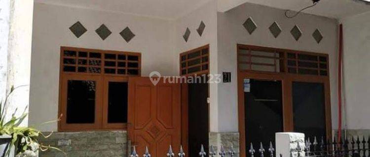 Rumah Nyaman Asri Terawat 2 Lantai Siap Huni Di Puri Fajar Cimahi Selatan ,,,,, 1