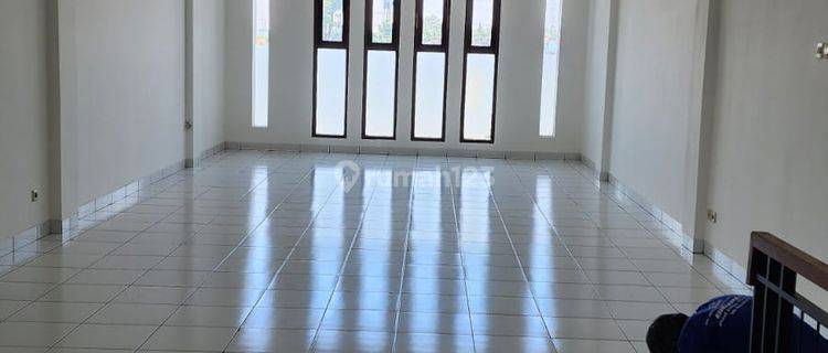RUKO LUAS 3,5 LANTAI LOKASI FAVORIT STRATEGIS SIAP PAKAI DI MEKAR WANGI BANDUNG 1